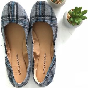 🎉 SALE 🎉 LUCKY BRAND Plaid Flats